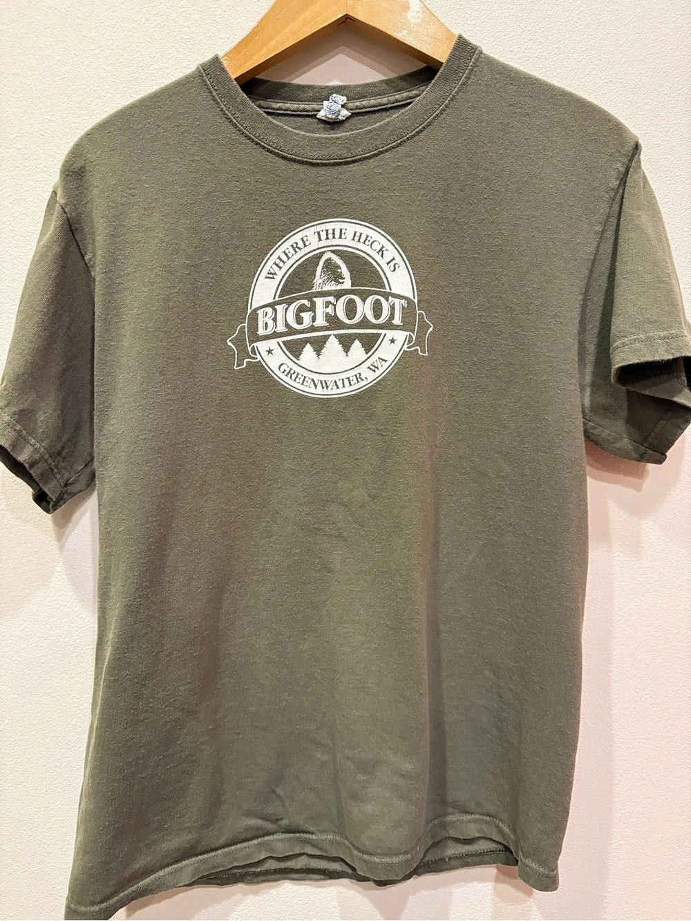 Where The Heck is Bigfoot Greenwater, WA graphic tee Graphic Tee Green Medium